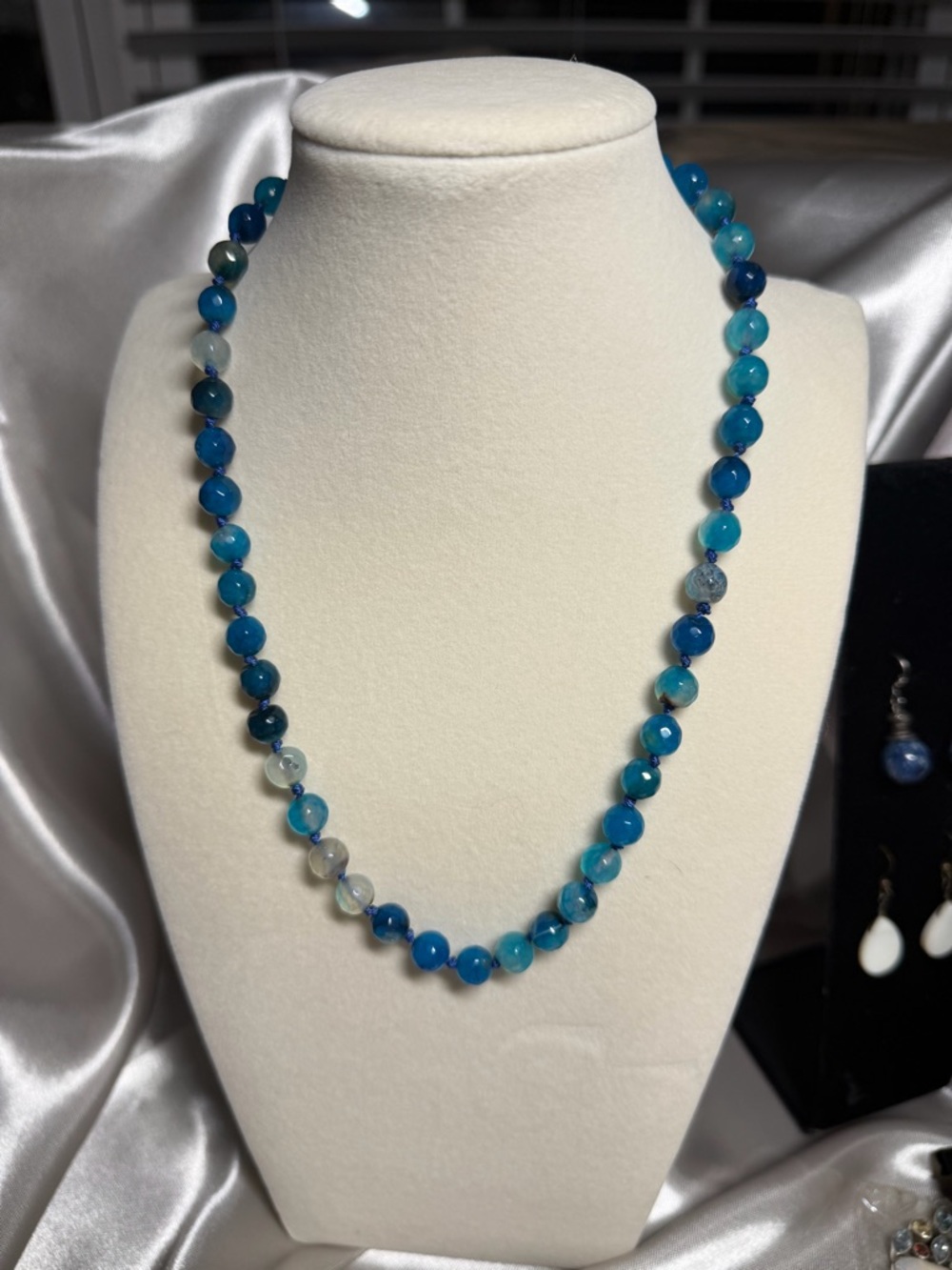 Hand-Knotted Blue Agate Faceted Bead Necklace - 20" Adjustable